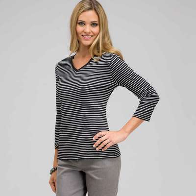 3/4 Sleeve V-Neck Top